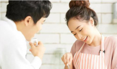 婚姻爱情​：打开男人心的“2把钥匙”，让他对你越来越依赖！