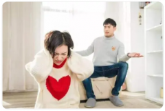 婚姻问题:相信他是一支潜力股，但感情受到后阻扰怎么办