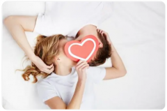 老公出轨:高段位的绿茶小三能把原配逼疯也能让男人爱疯