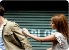 婚姻感情问题:“老公月薪一万，我全职在家五千”