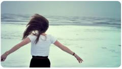 分离小三:“老公的出轨打碎了我们安稳幸福的婚姻，我该离婚吗？”